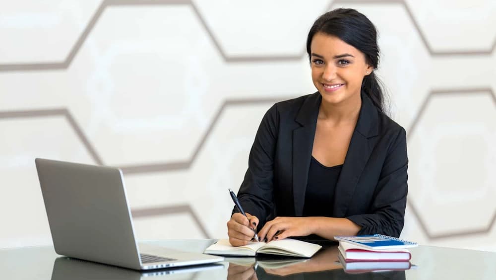 Boosted Posts vs Facebook Ads – What's the Difference?